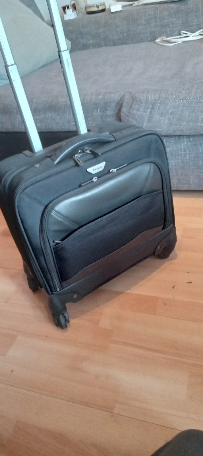 Targus laptoptrolley / aktetas op wieltjes ( prijs €180 ), Ophalen, 40 tot 60 cm, Wieltjes, 20 tot 30 cm