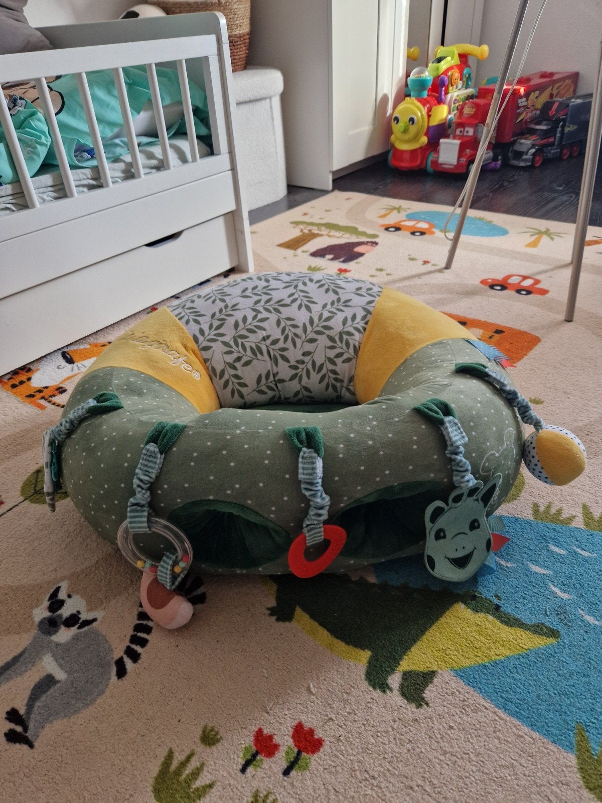 hele leuke Sophie la Girafe Baby Seat and Play Babystoel, Ophalen of Verzenden, Zo goed als nieuw, Overige typen