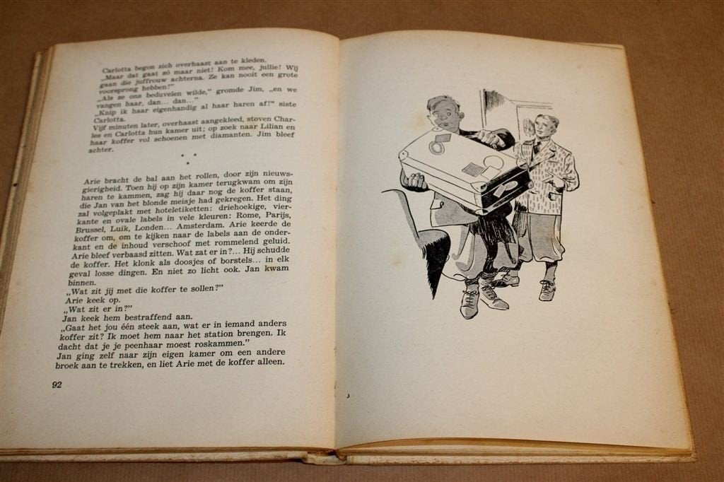 Tumult in Toeristenhotel — vd Heide, Bob Evers 1e dr 1951, Boeken, Ophalen of Verzenden, Gelezen