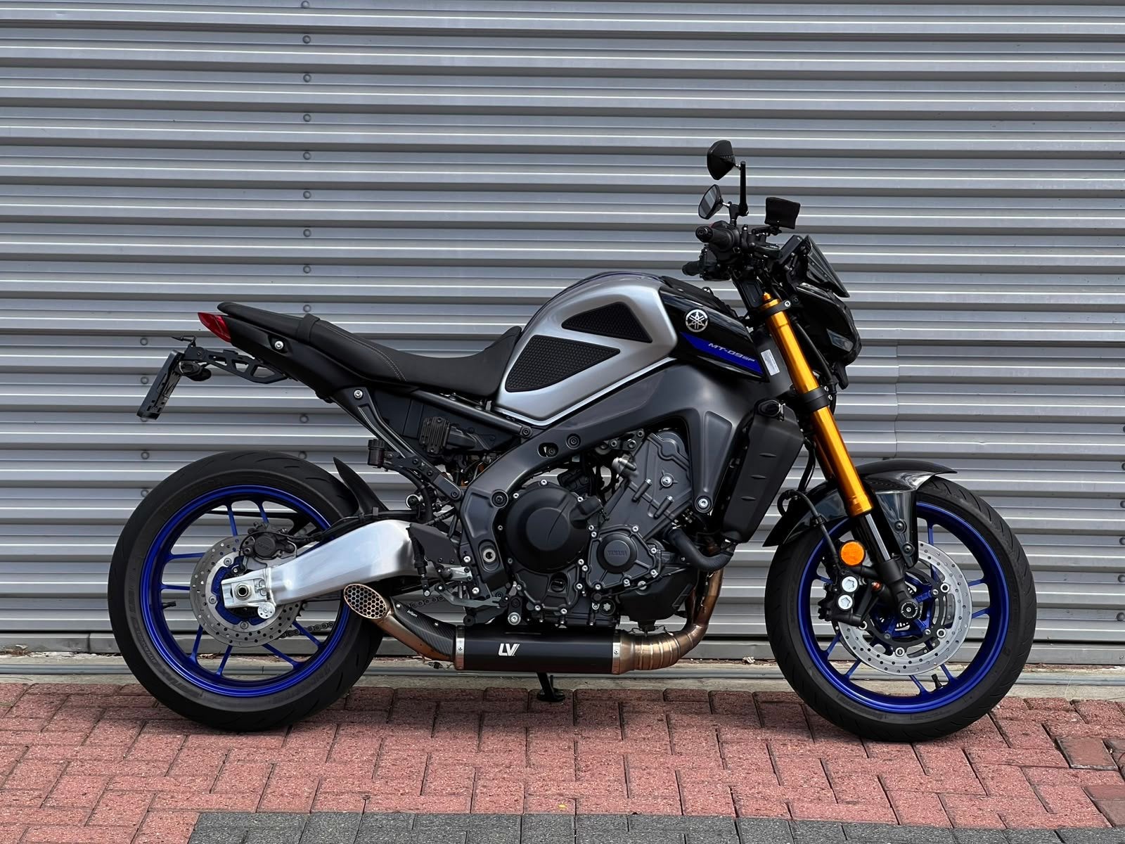 Yamaha MT-09 SP 2023 | Leovince | Blipper | Gilles, Motoren, 890 cc, Traction Control, Meer dan 35 kW, Toermotor