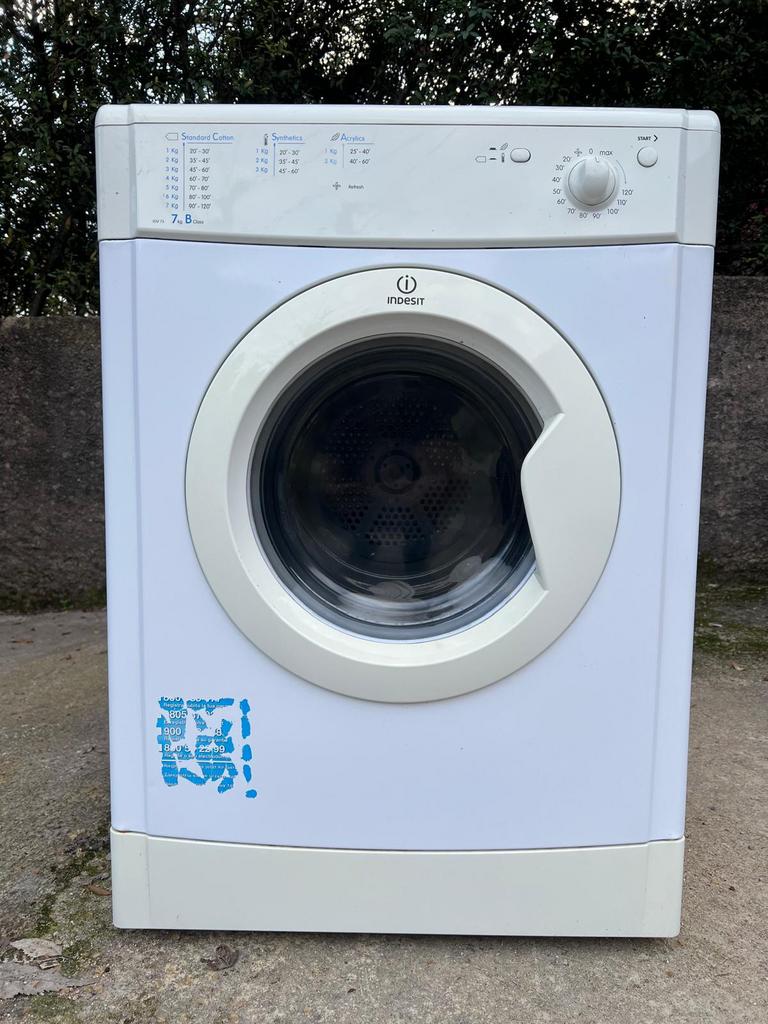 Indesit IDV75 Luchtafvoerdroger – 7kg – Werkt perfect!, Ophalen, 6 tot 8 kg, Luchtafvoer, Zo goed als nieuw