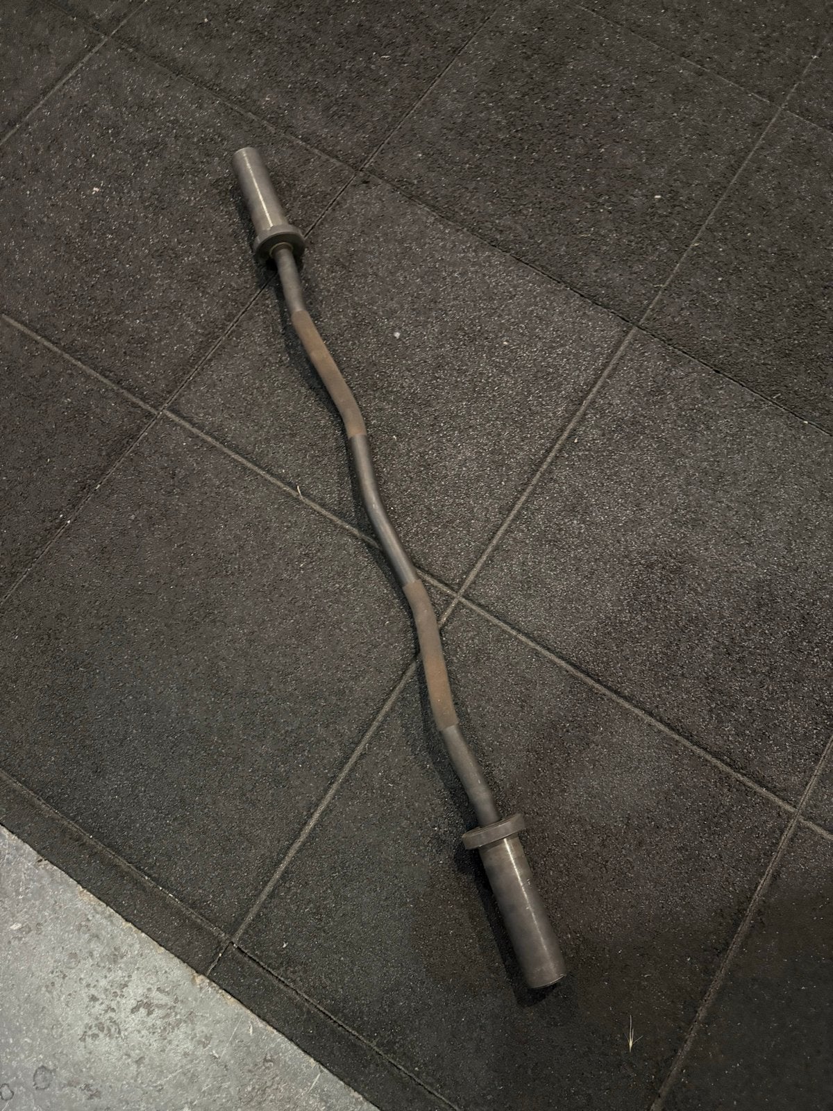 Gym Masters EZ Curl Bar - Gebruikt, Ophalen, Gebruikt, Armen, Halterstangen
