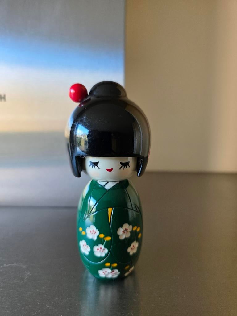 Kokeshi doll popje hoog 13 cm, Verzamelen, Ophalen of Verzenden, Zo goed als nieuw