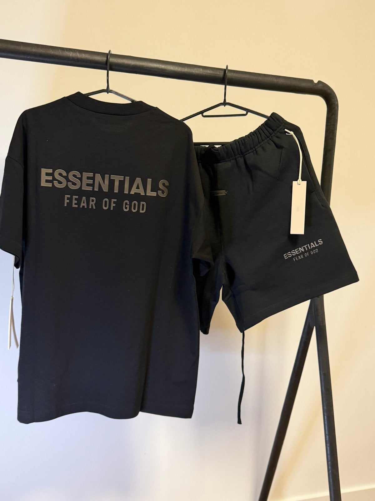 Essentials Fear of God Zomershorts en T-shirt Set Zwart, Ophalen of Verzenden, Nieuw