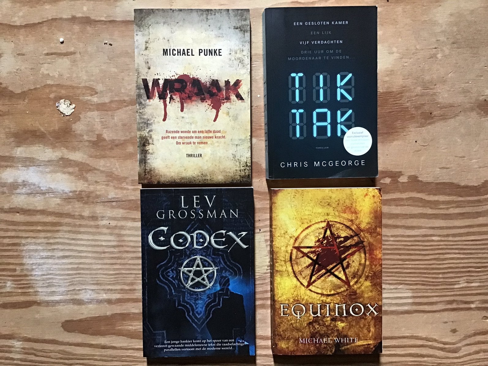 4 x boeken o.a. Equinox - Michael White. Per stuk 2,50, Ophalen of Verzenden, Zo goed als nieuw