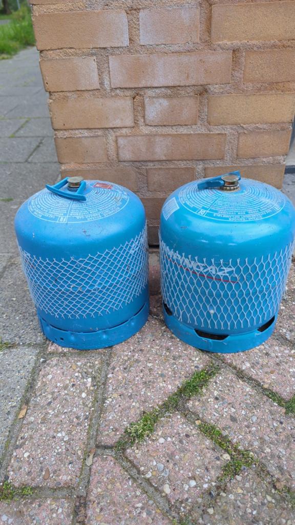 2 lege Campingaz 907 gasflessen (ook per stuk mogelijk), Ophalen, Gebruikt