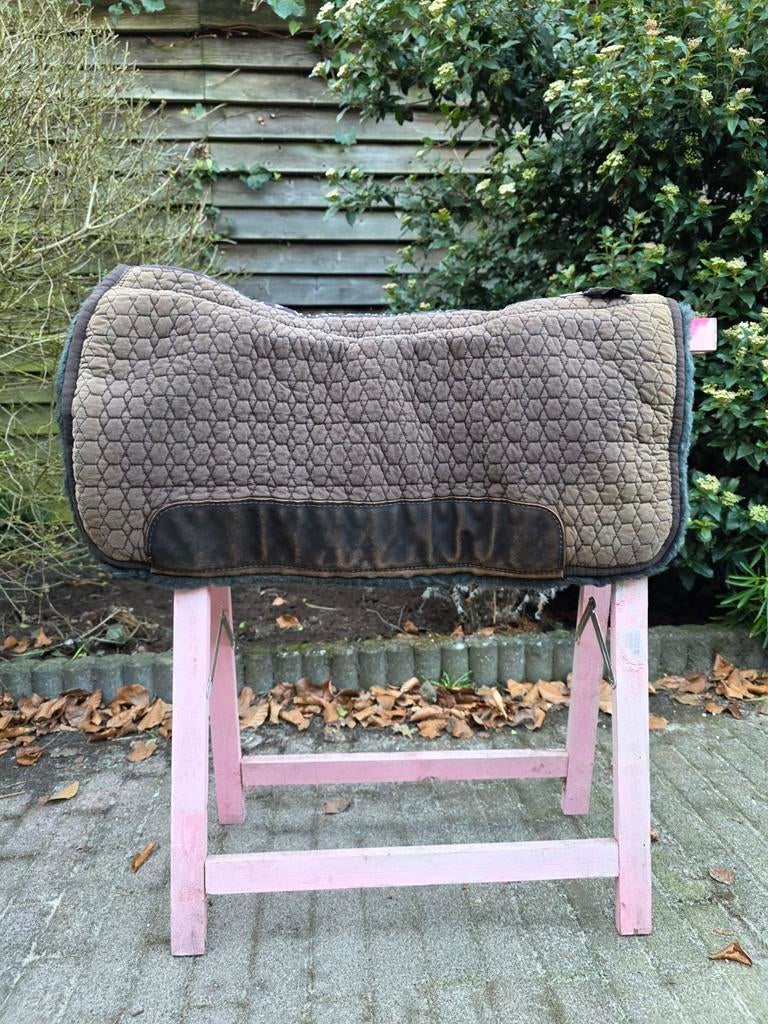Mattes lamswol western pad bruin, Full (L), Gebruikt, Ophalen of Verzenden, Mattes