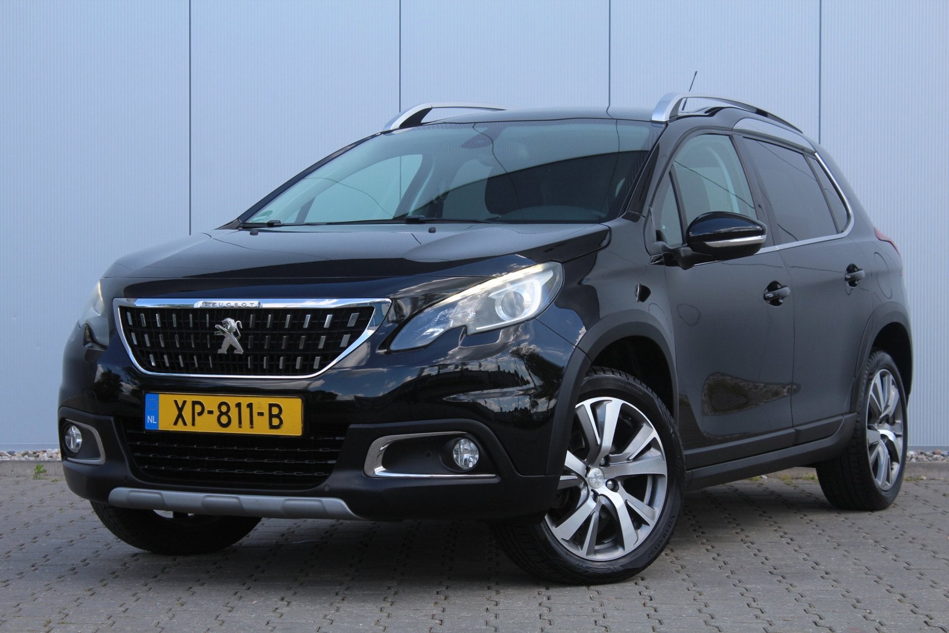 Peugeot 2008 1.2 PureTech Allure| Panoramadak | Apple Carpla, Auto's, Peugeot, Voorwielaandrijving, Leder en Stof, Bedrijf, Handgeschakeld