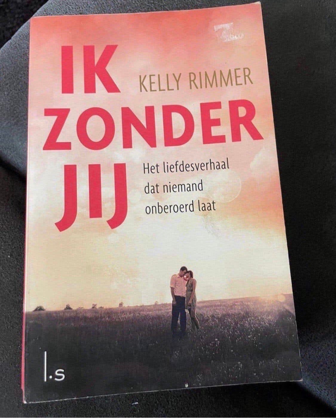 Kelly rimmer, Ophalen, Gelezen