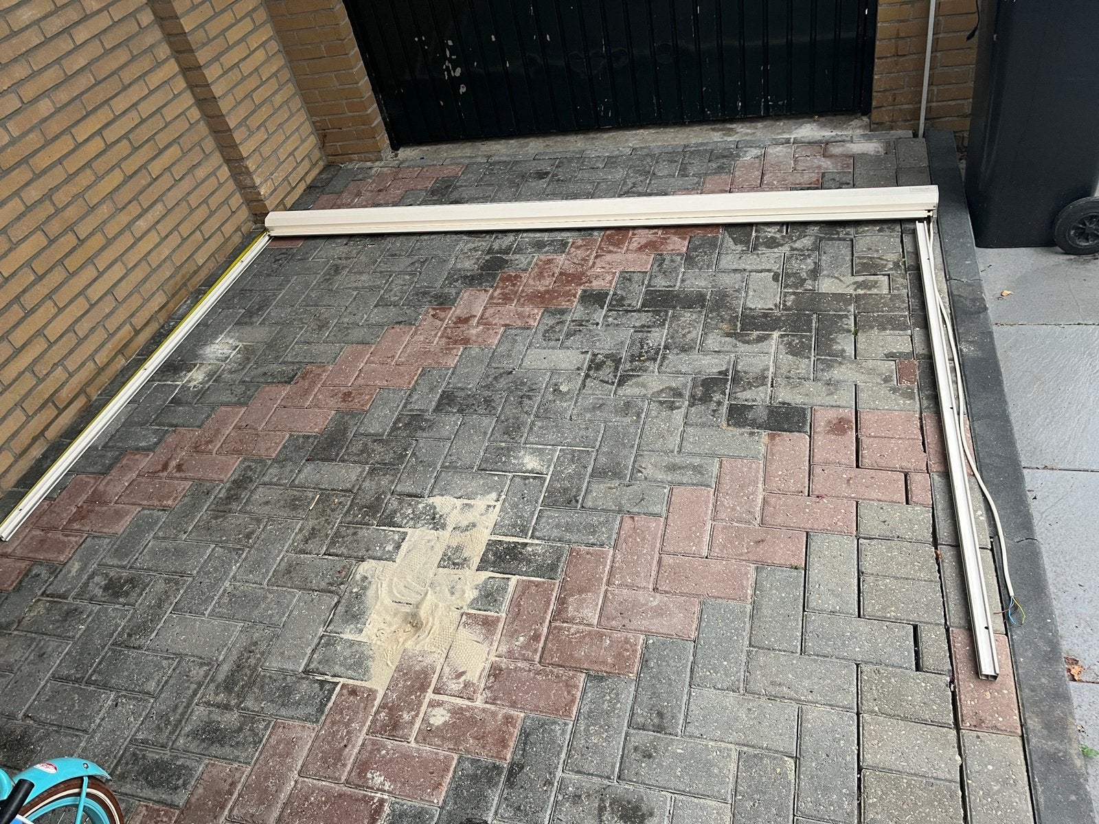 Screen - elektrisch zonnescherm, Ophalen, Gebruikt, Elektrisch, Minder dan 250 cm