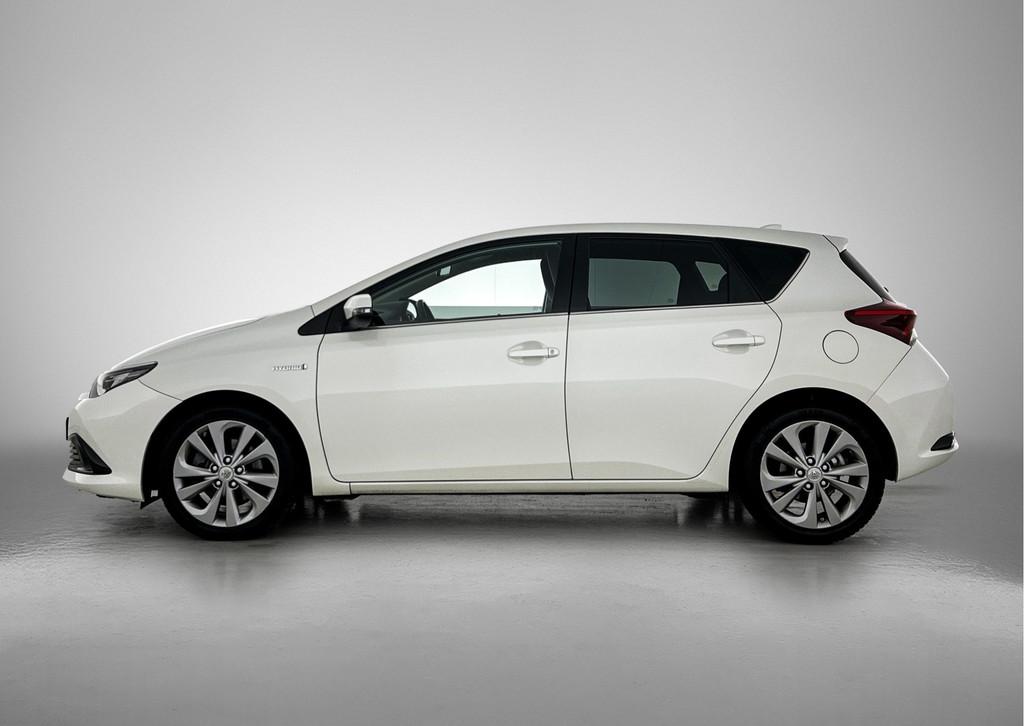 Toyota Auris 1.8 Hybrid Dynamic | 17" Lichtmetalen velgen |, 12 maanden, Gebruikt, 4 cilinders, Wit