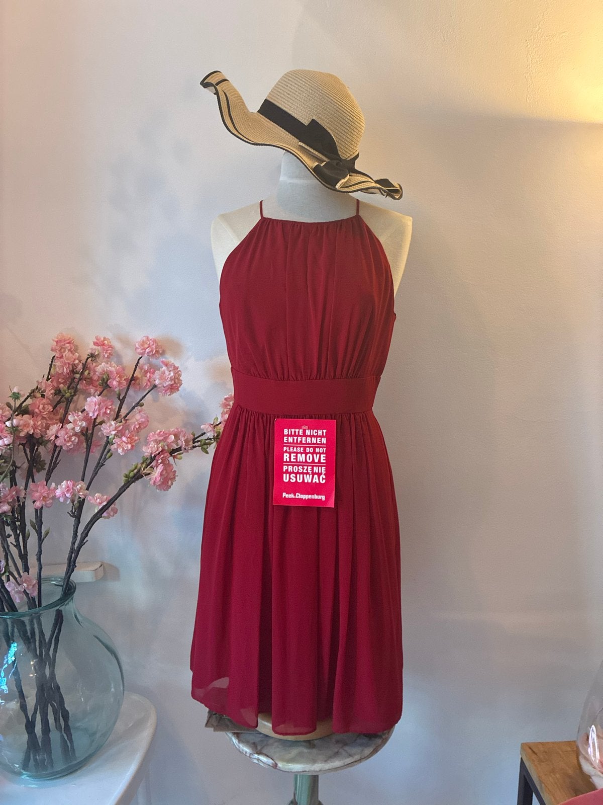 Nieuw Swing cocktailjurkje dieprood maat 40, Kleding | Dames, Jurken, Maat 38/40 (M), Nieuw, Ophalen of Verzenden, Boven de knie
