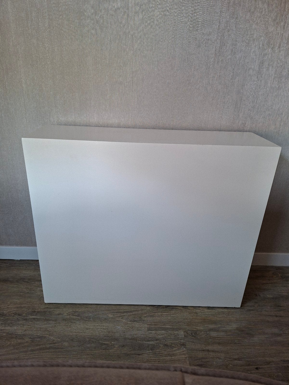 Witte moderne sidetable/plantenstandaard/kast, Ophalen, 50 tot 100 cm, Zo goed als nieuw, 25 tot 50 cm