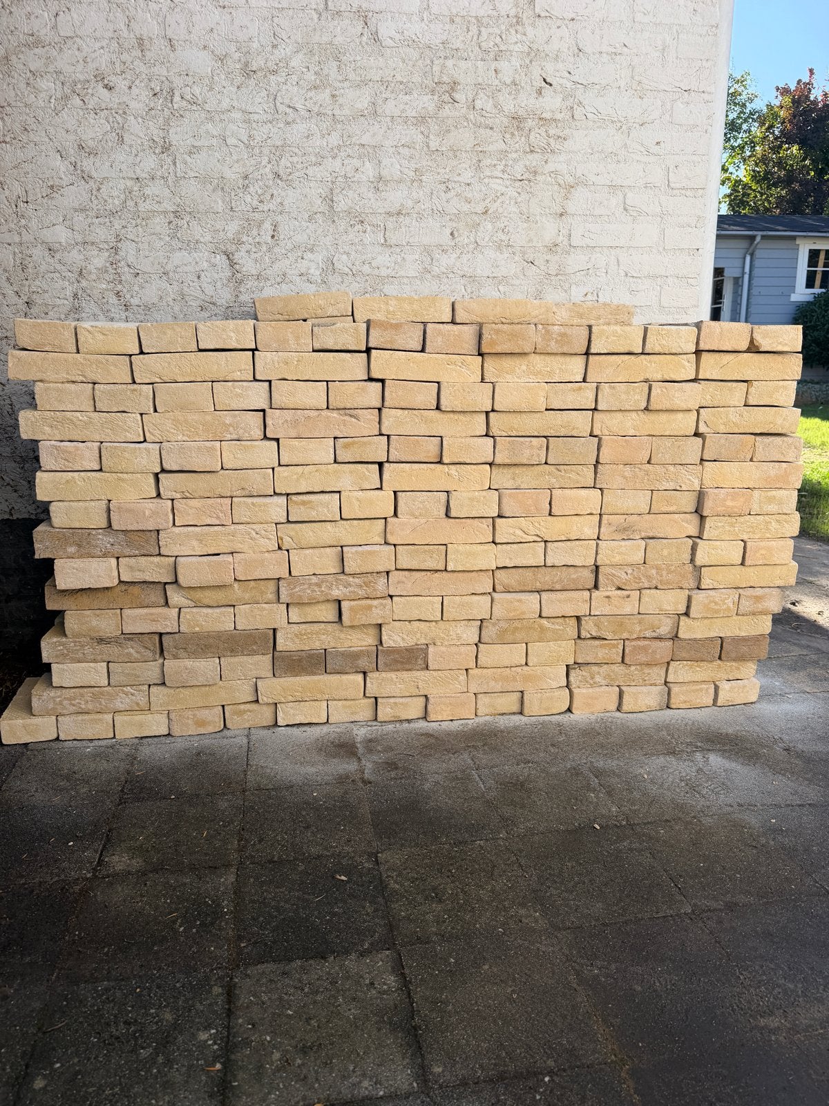 Waalformaat gele bakstenen handvorm circa 358 stuks nieuw, Ophalen, Zo goed als nieuw, Bakstenen