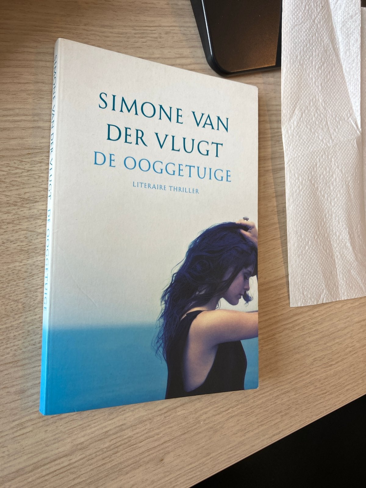 Simone van der Vlugt - De Ooggetuige (Literaire Thriller), Ophalen of Verzenden, Zo goed als nieuw, Nederland