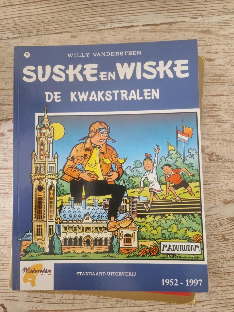 Suske en Wiske - De Kwakstralen (Madurodam), Boeken, Stripboeken, Eén stripboek, Ophalen of Verzenden, Gelezen