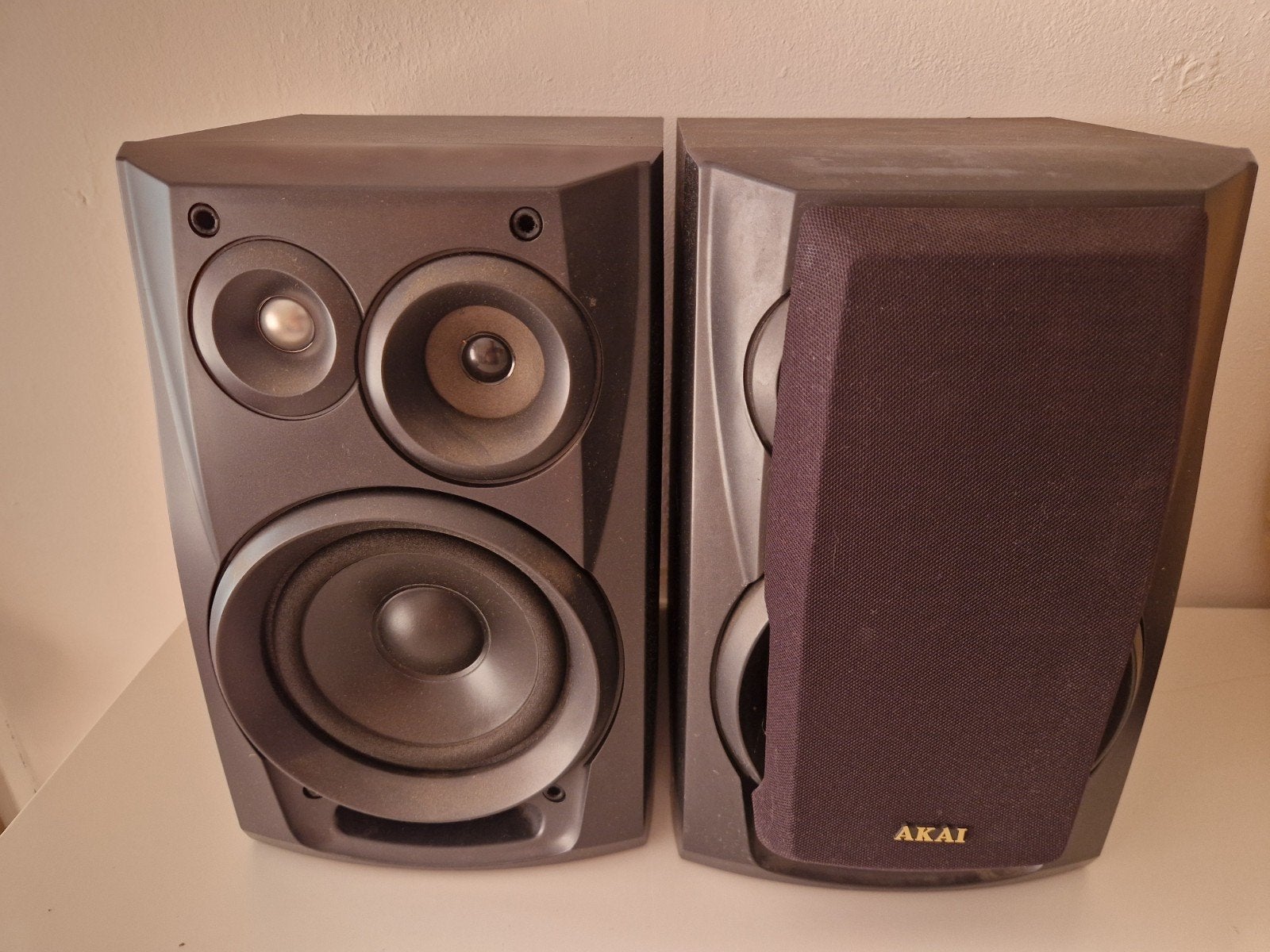 akai sr-410 luidsprekers, Ophalen of Verzenden, Minder dan 60 watt, Overige merken