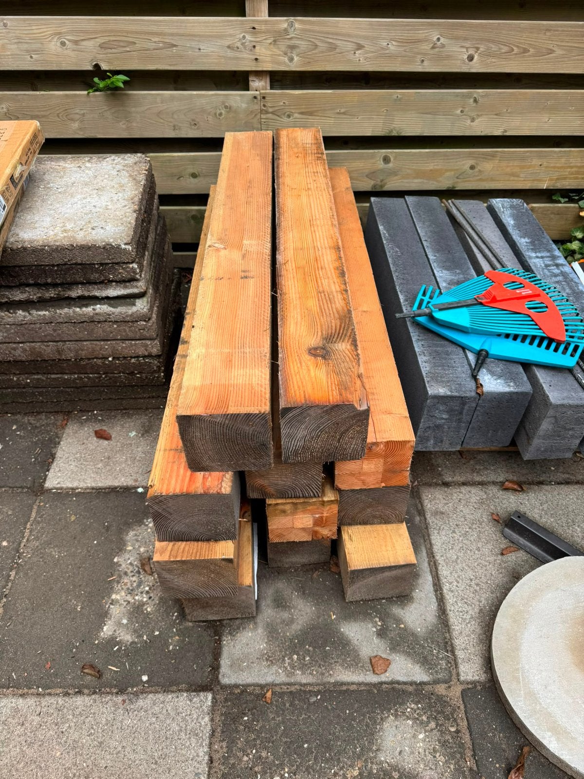 DIVERSE DOUGLAS HOUT, Ophalen, Zo goed als nieuw, 250 cm of meer, Balken
