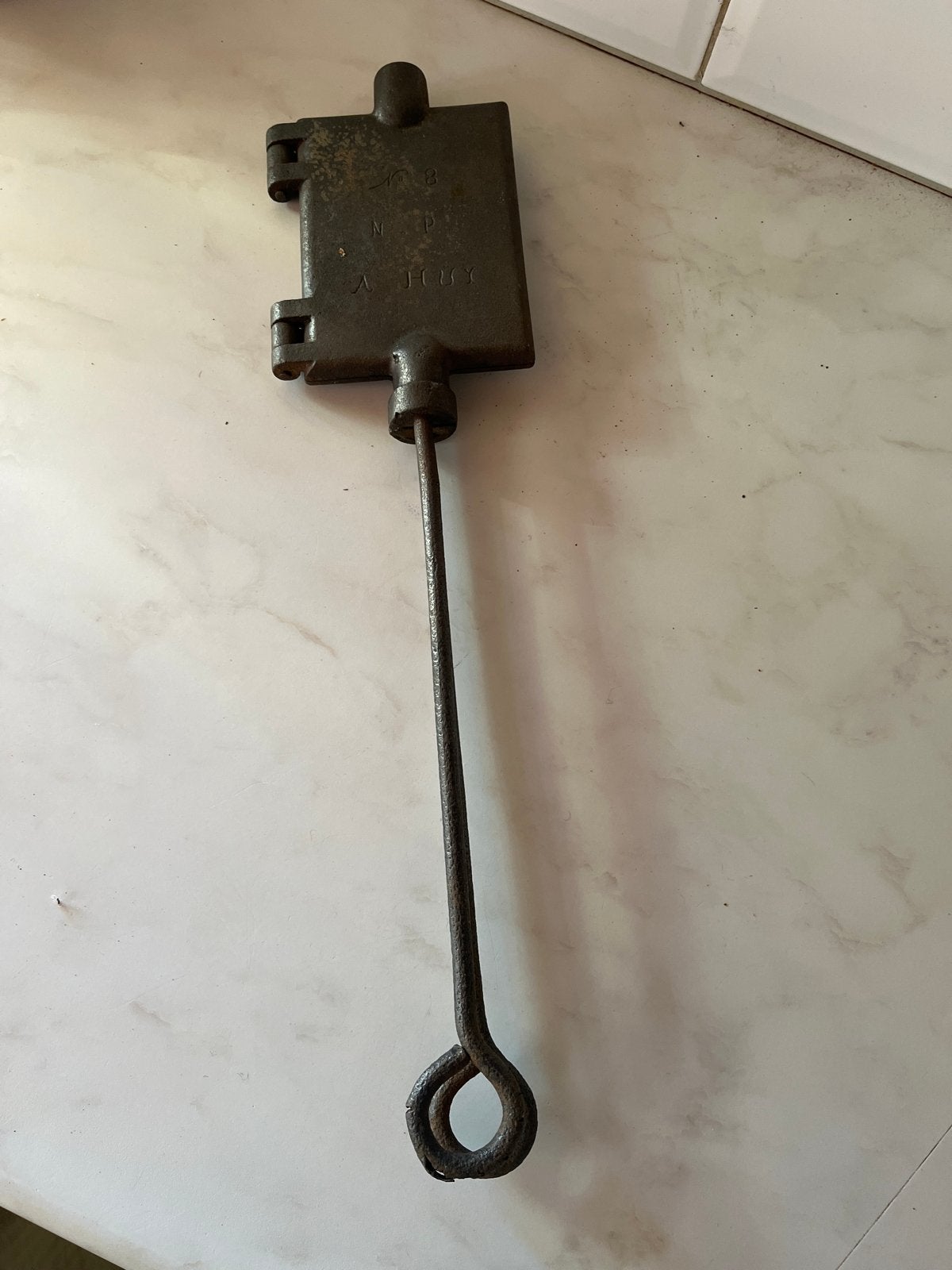 Antiek wafelijzer - Gietijzeren wafelmaker, Ophalen of Verzenden