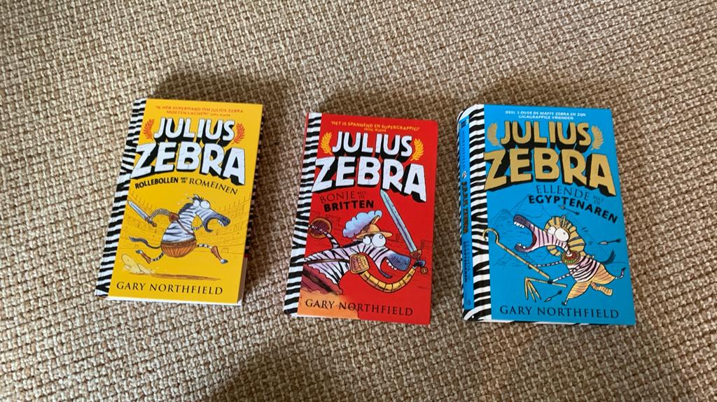 Julis zebra 1 tm 3, Ophalen of Verzenden, Zo goed als nieuw
