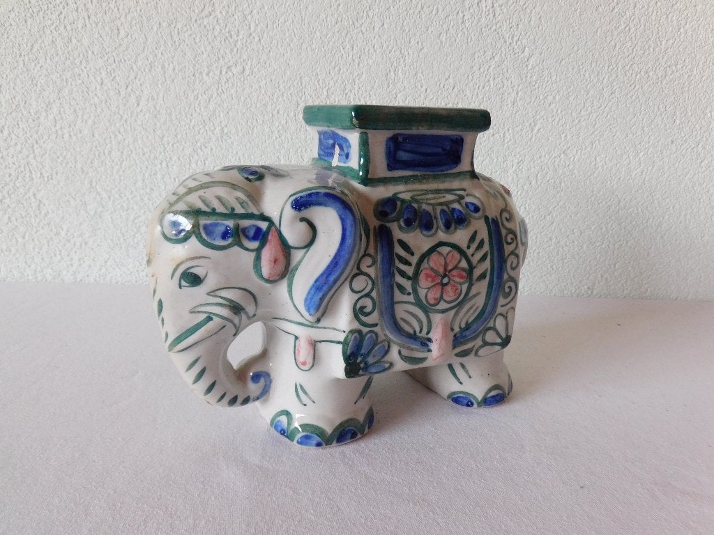 Vintage olifant van keramiek met plateau bovenop, hg 18 cm,, Ophalen of Verzenden, Huis en Inrichting