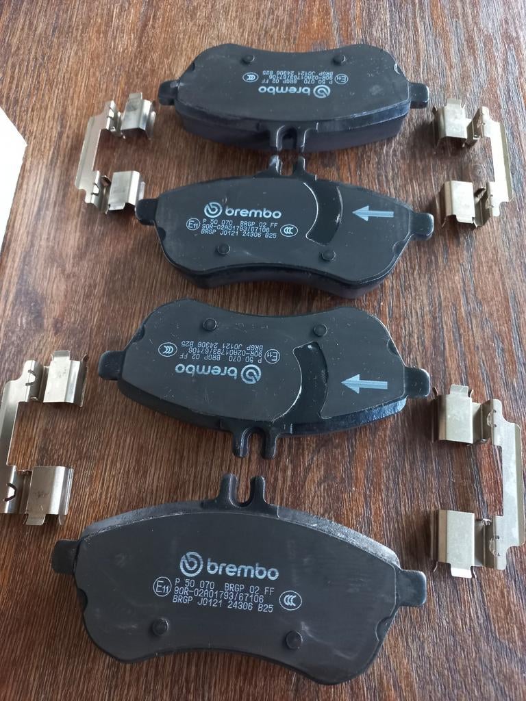 Brembo remblokken C klasse Mercedes zgan 100 km gebruikt, Auto-onderdelen, Ophalen of Verzenden
