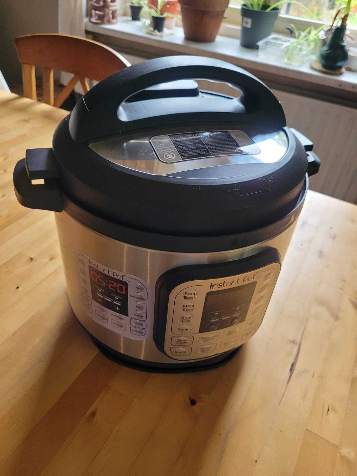 Instant Pot Duo 80 - 8 Liter Elektrische Snelkookpan, 4 liter of meer, Ophalen, Zo goed als nieuw, Uitneembare binnenpan