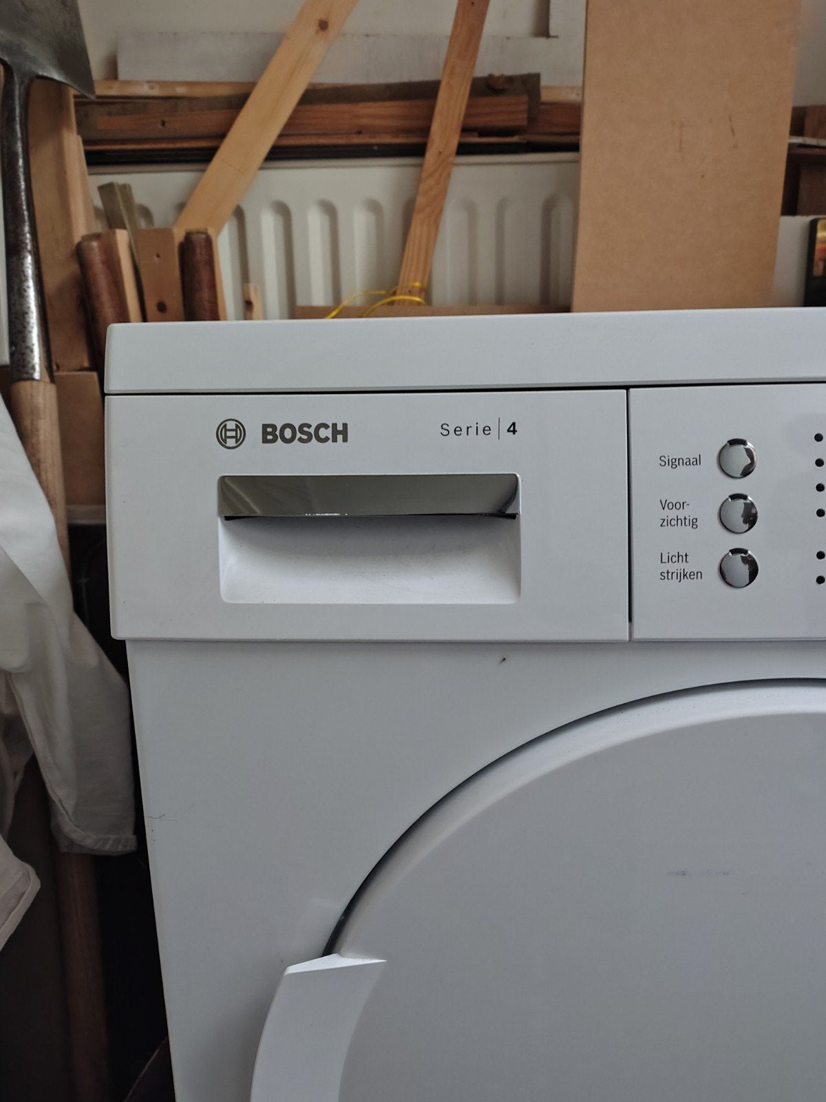 Bosch Serie 4 Condensdroger, wasdroger, Ophalen, 6 tot 8 kg, Gebruikt, Anti-kreukfase