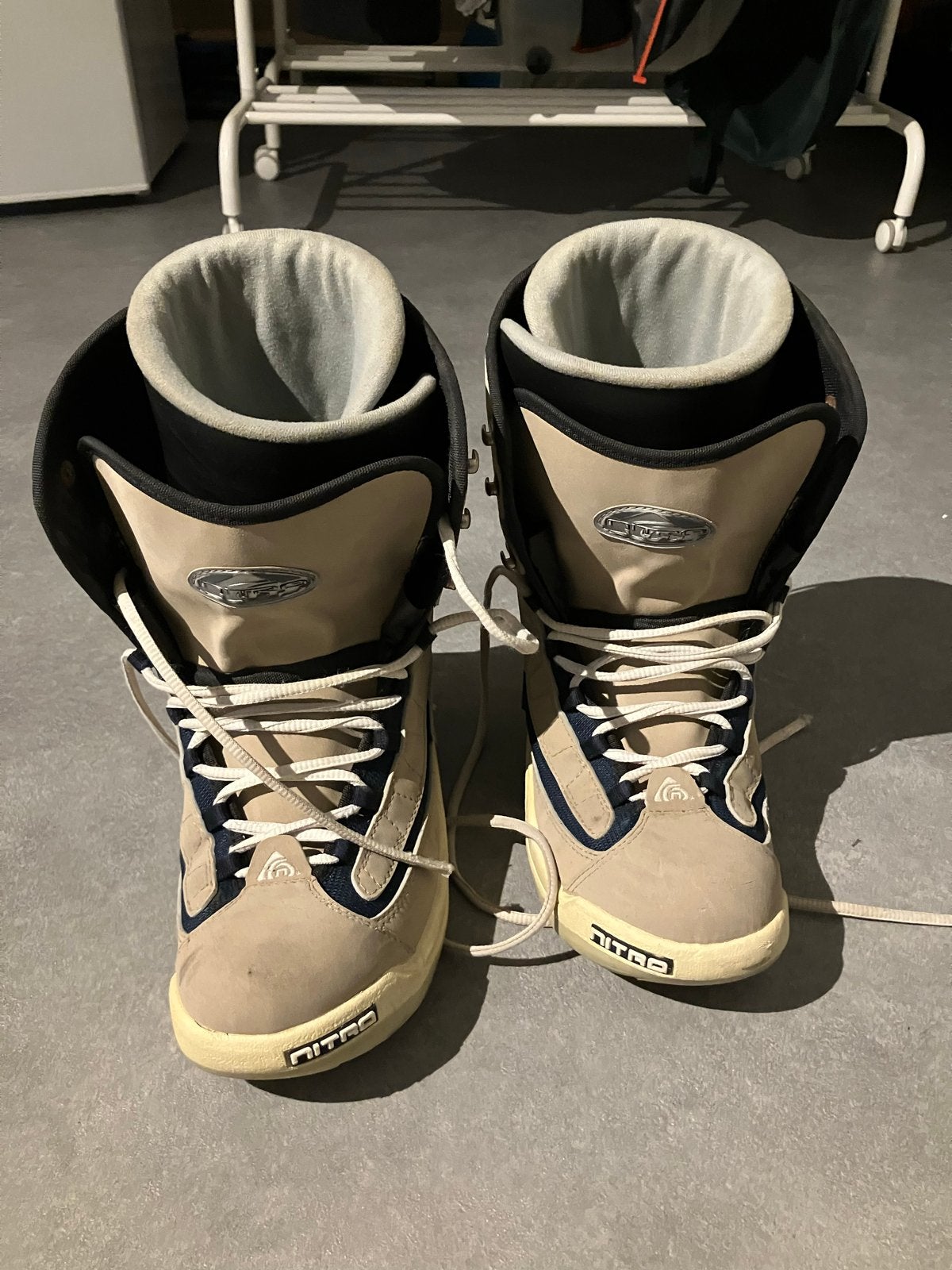 Nitro Snowboardschoenen - Maat 42, Sport en Fitness, Snowboarden, Ophalen of Verzenden, Gebruikt, Schoenen