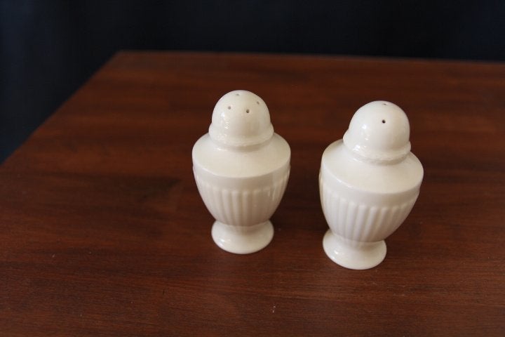 Wedgwood Edme peper en zout setje, Klassiek, Overige typen, Ophalen of Verzenden, Zo goed als nieuw