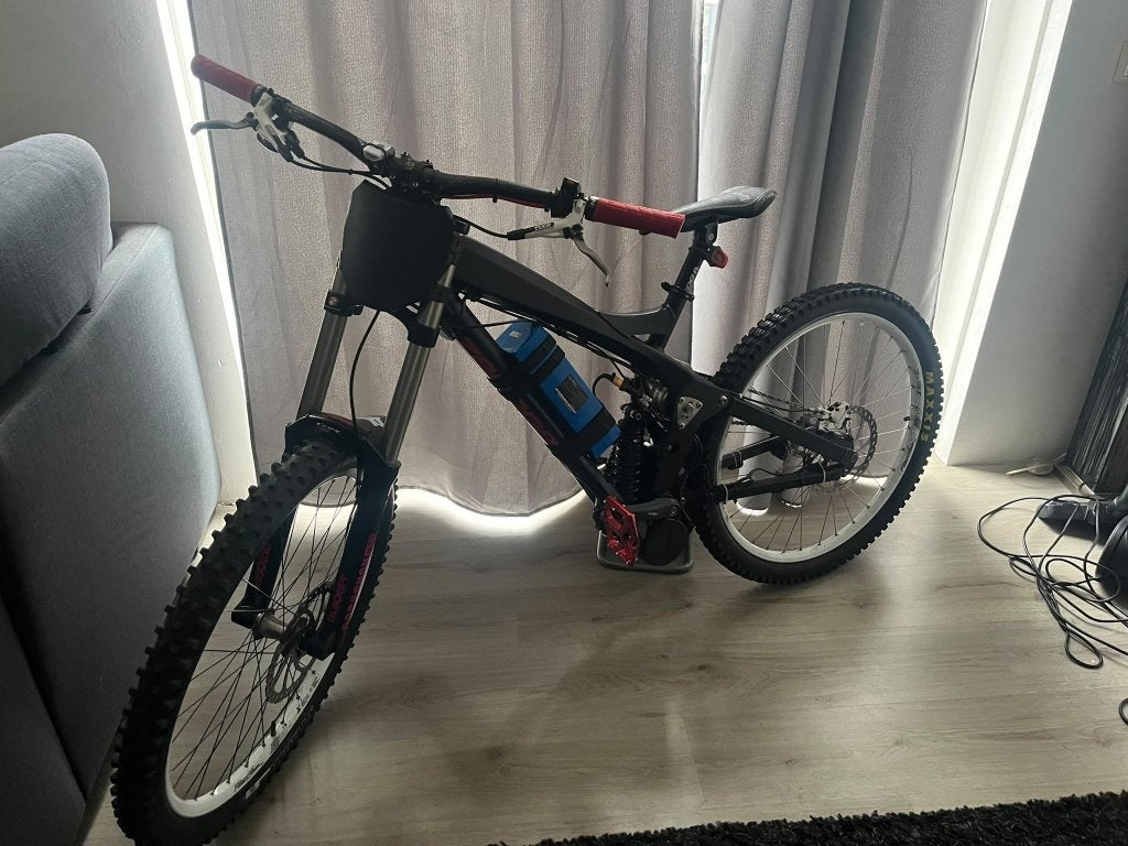 Zerode g1 downhill ebike, 49 tot 53 cm, Zo goed als nieuw, Schijfrem, Ophalen