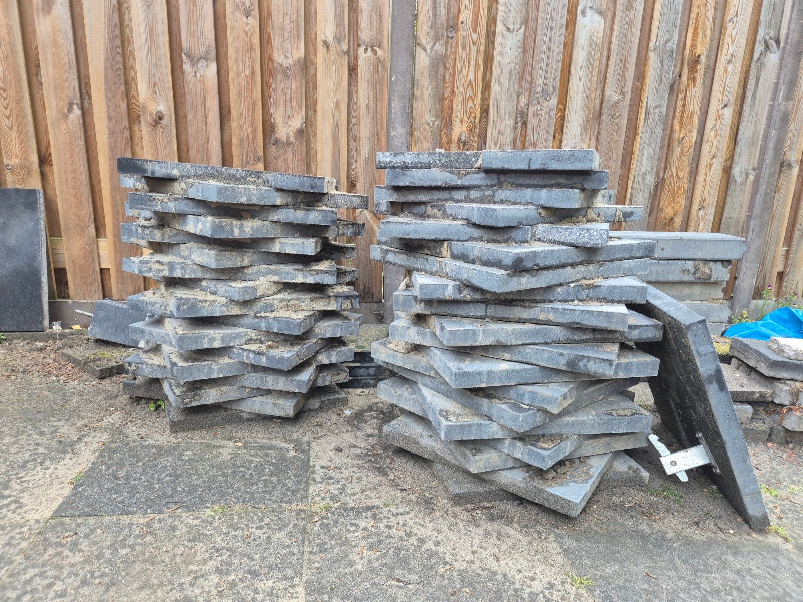 Grijze tegels 60x60 cm, circa 30+ stuks, Ophalen