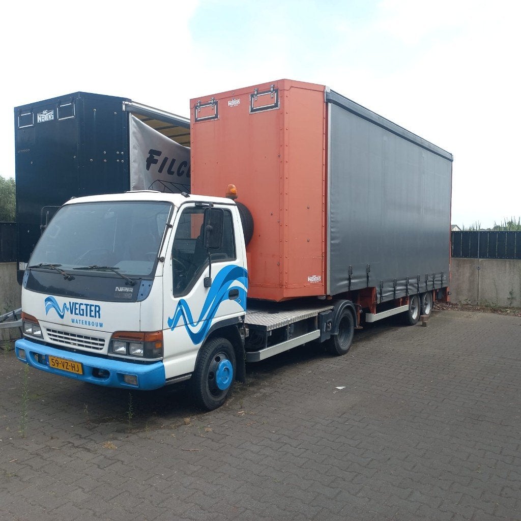 BE combinatie Isuzu trekker met Noyens huif trailer, 133 pk, Origineel Nederlands, Particulier, Te koop