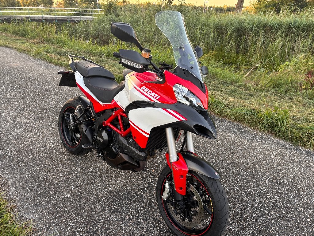 Ducati Multistrada Pikes Peak - lage km / historie compleet, Motoren, Motoren | Ducati, 2 cilinders, 1198 cc, Motorrijbewijs A