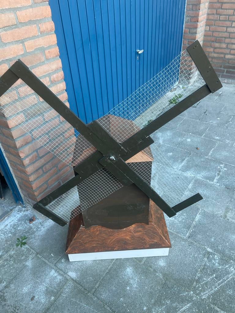 Houten molen, Ophalen, Zo goed als nieuw