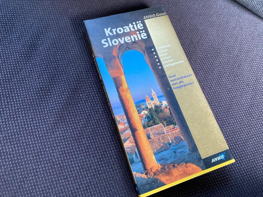 🇭🇷 ANWB Goud - Kroatie Slovenie, Europa, Ophalen of Verzenden, Zo goed als nieuw, Reisgids of -boek