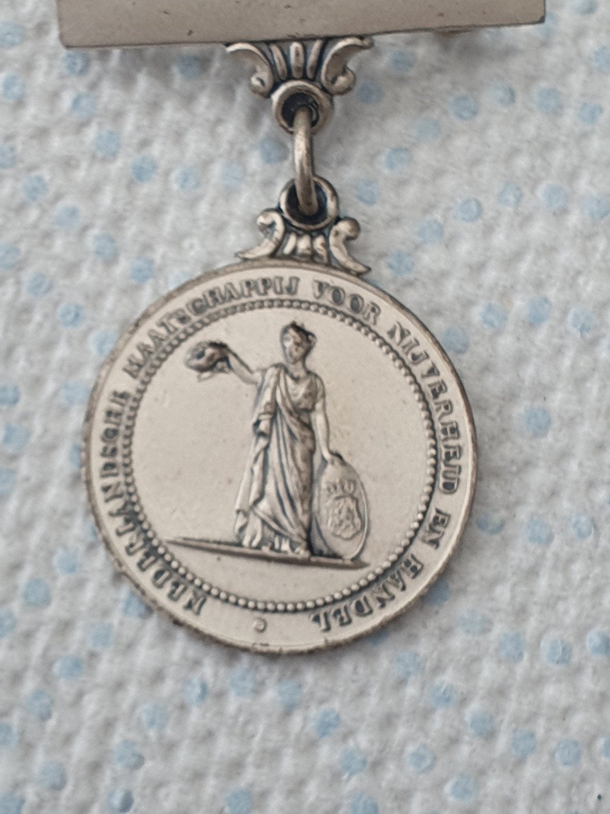 Zilveren medaille 25 jarig dienstverband CACAOFABRIEK DE ZAA, Ophalen of Verzenden, Zilver, Nederland