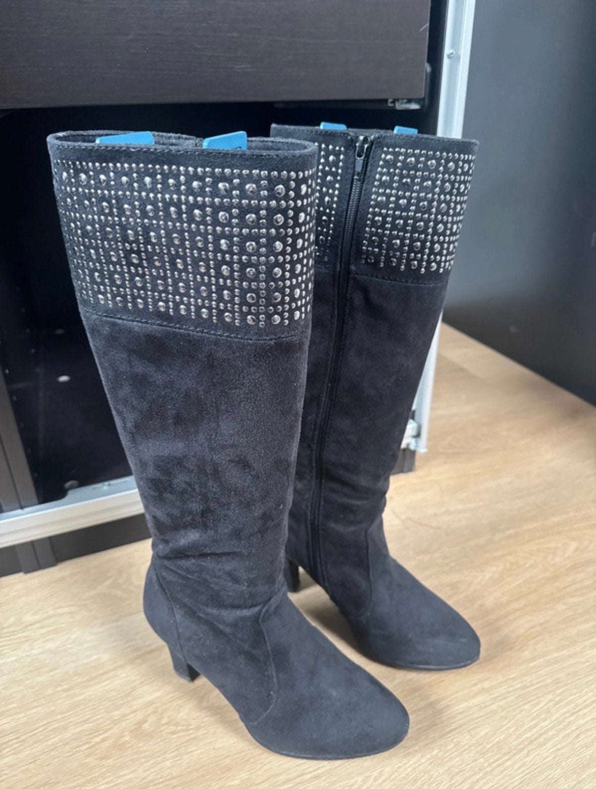 Zwarte laarzen met studs - Maat 38, Hoge laarzen, Zwart, Ophalen of Verzenden, Zo goed als nieuw