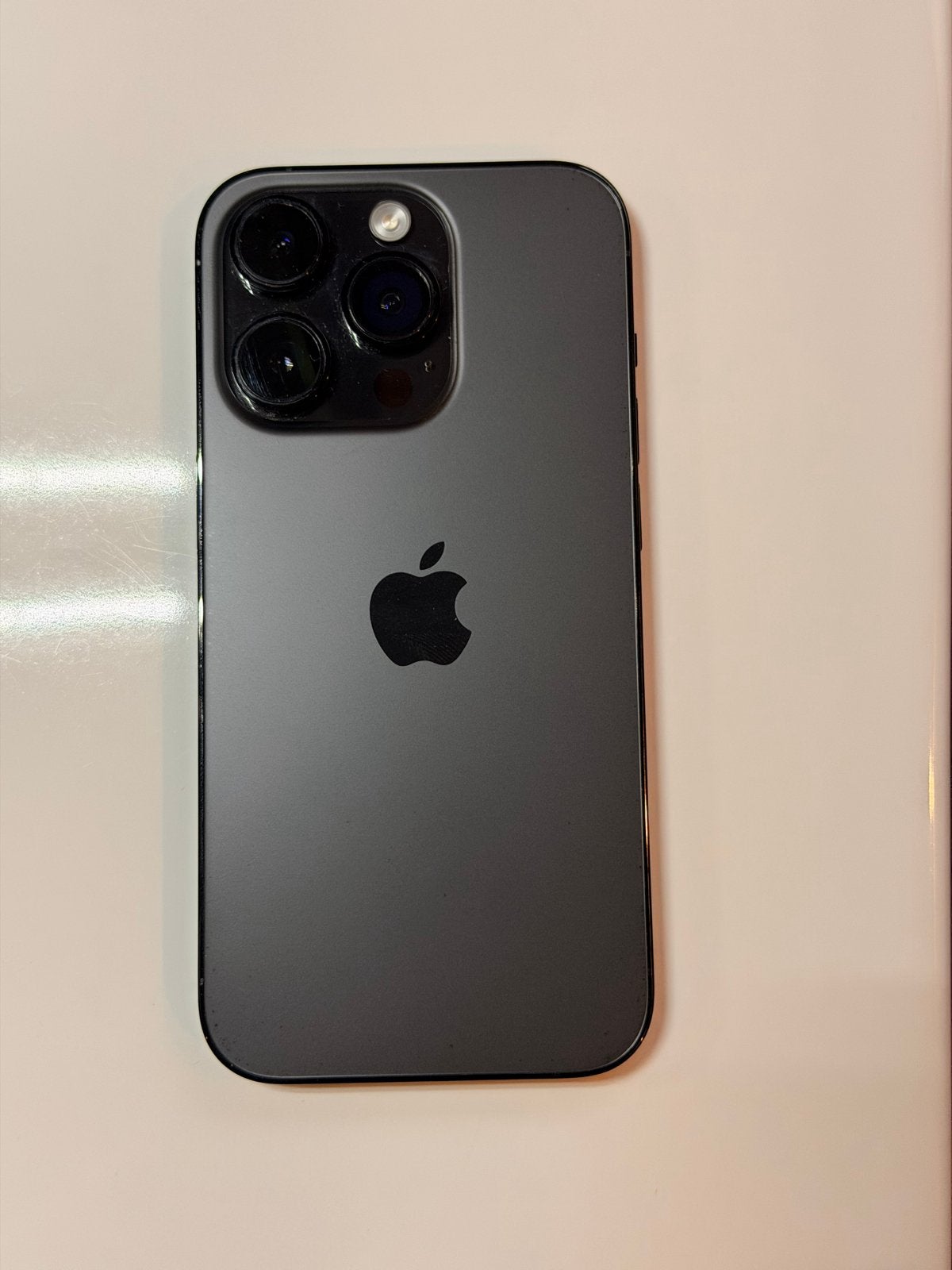 Apple iPhone 14 Pro 128GB Space Zwart - Zo goed als nieuw, Telecommunicatie, Ophalen, Zwart, Zo goed als nieuw, 82 %