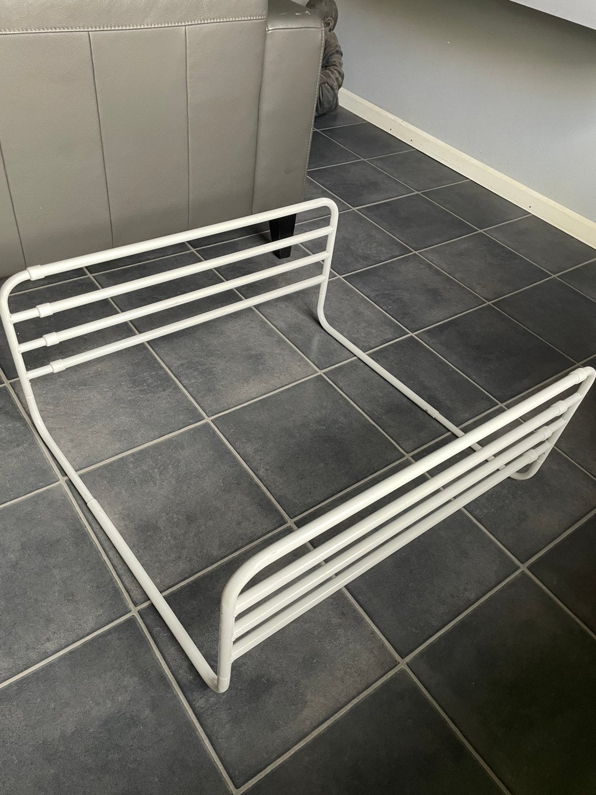 Dubbele metalen bedhekjes uitschuifbaar tot 130cm, Ophalen, Zo goed als nieuw, Minder dan 140 cm, 85 tot 100 cm
