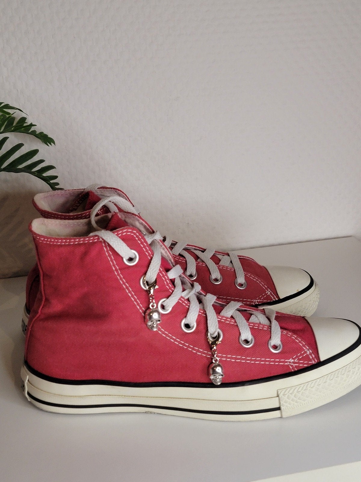 Converse All Star High Top Sneakers Rood Maat 39, Converse, Ophalen of Verzenden, Zo goed als nieuw, Schoenen met hoge hakken
