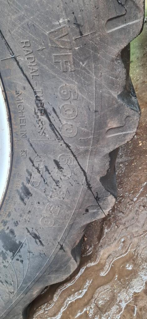 Michelin VF 600/60 R30 tractorband, Zakelijke goederen, Agrarisch | Onderdelen | Banden, Velgen en Assen, Ophalen of Verzenden