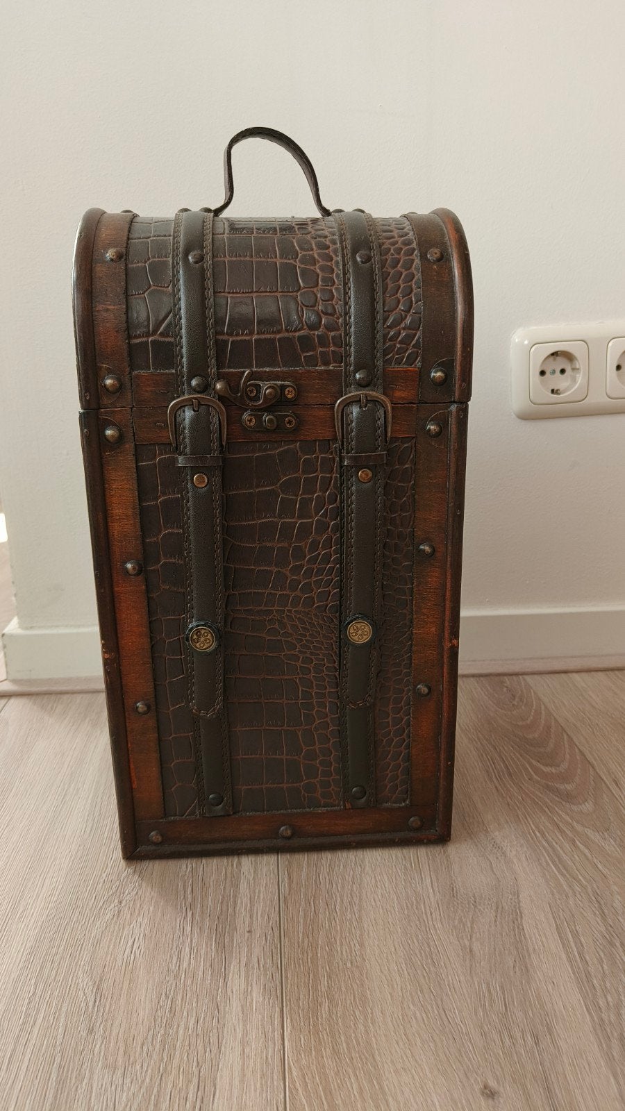 Stoere antieke-stijl wijnkoffer voor 2 flessen, Ophalen of Verzenden, Hout, Minder dan 5 flessen