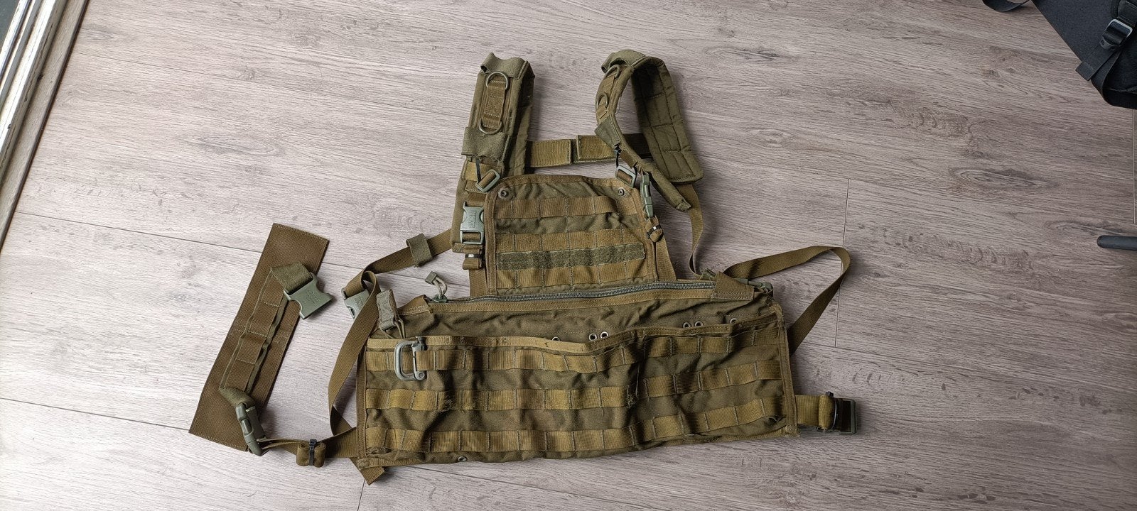 Vest voor magazijnen airsoft, Verzamelen, Militaria | Algemeen, Ophalen of Verzenden, Landmacht, Nederland, Kleding of Schoenen