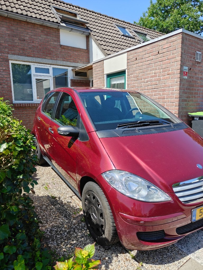 Mercedes-Benz A-Klasse 1.5 A150 5DRS AUT 2007 Rood, Auto's, Mercedes-Benz, 15 km/l, 1498 cc, Origineel Nederlands, Particulier