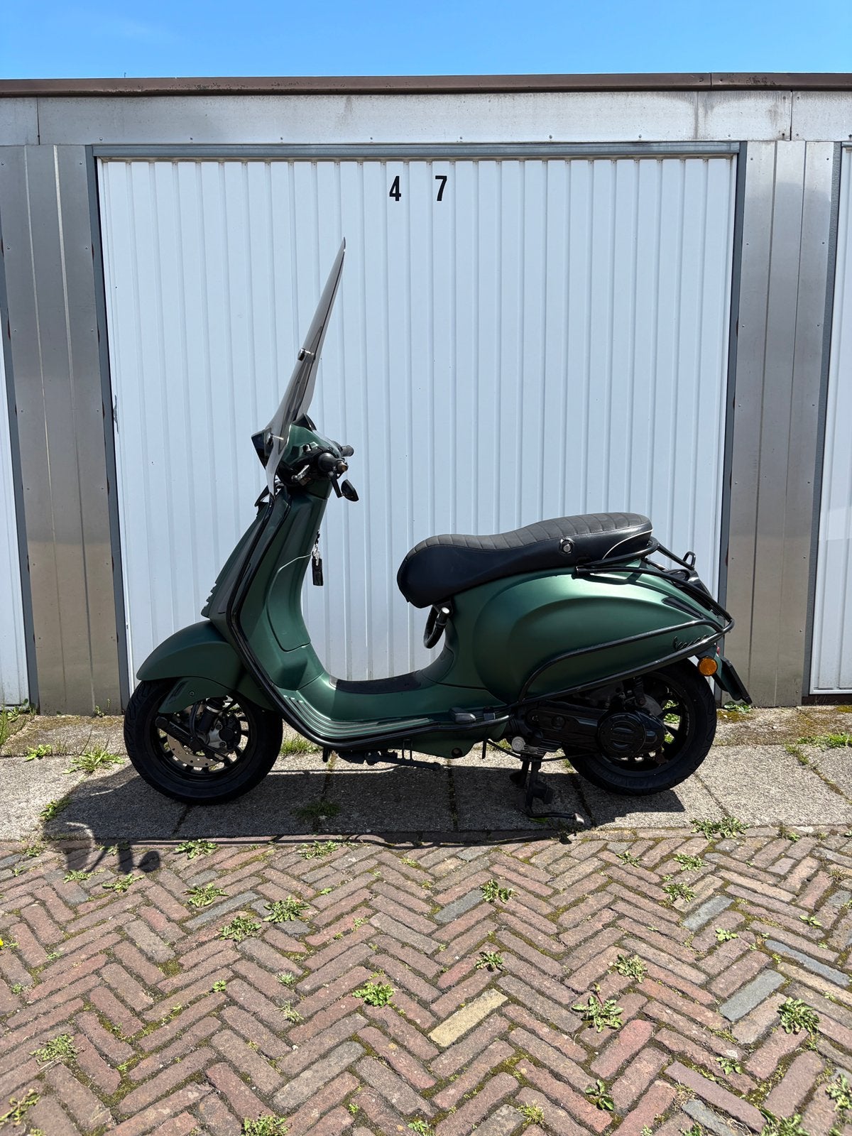 Vespa sprint 80cc, Fietsen en Brommers, Scooters | Vespa, Ophalen, Gebruikt, Overige modellen, Maximaal 45 km/u