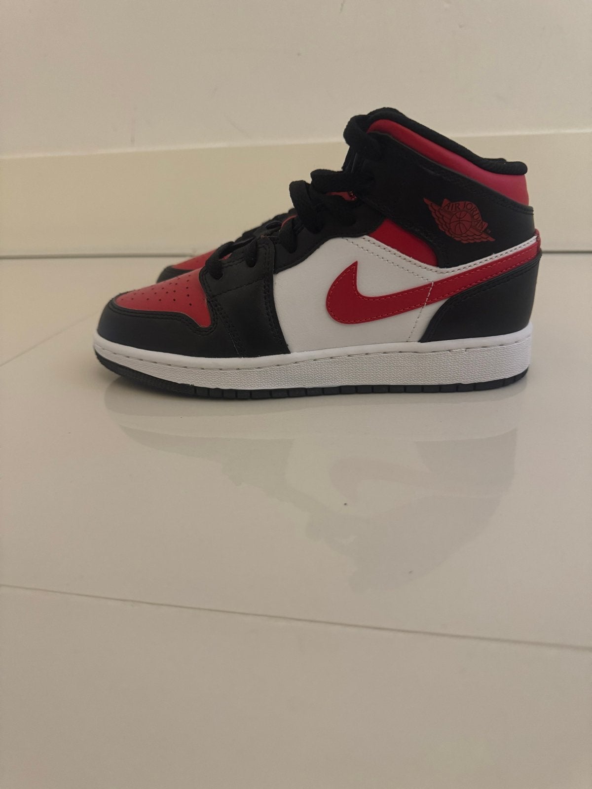 Nike Air Jordan, Kleding | Dames, Schoenen, Ophalen, Nieuw, Zwart, Sneakers of Gympen