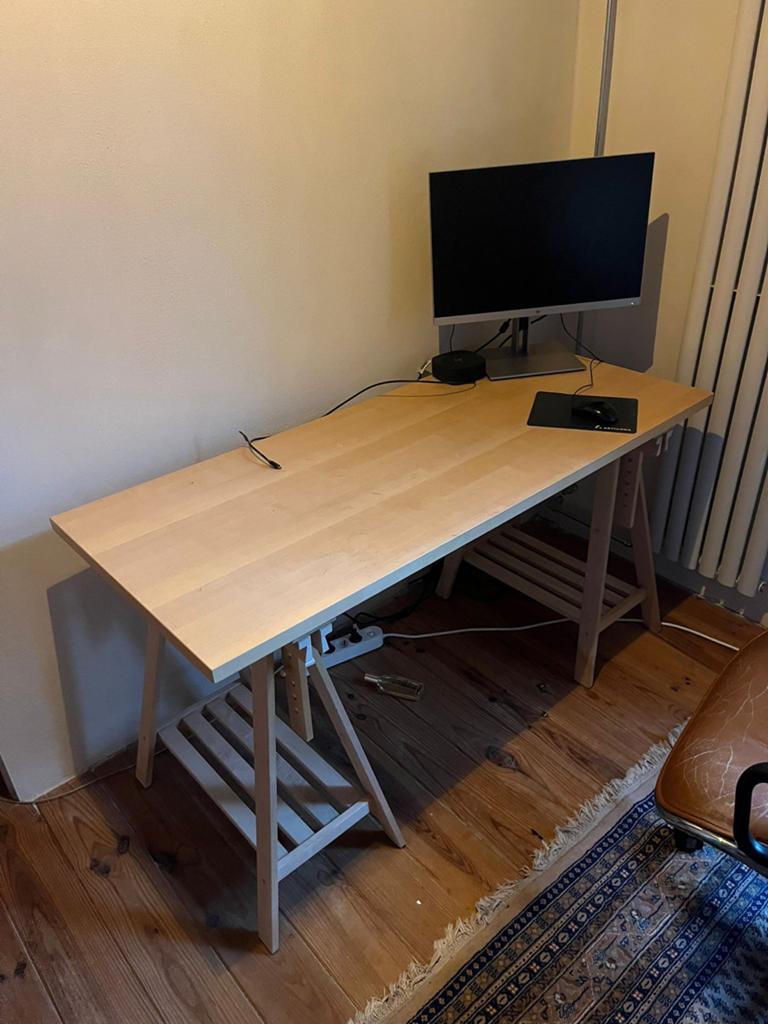 IKEA Linnmon / Adils bureau met schragen, verstelbaar, Huis en Inrichting, Ophalen, Gebruikt, Hout, In hoogte verstelbaar