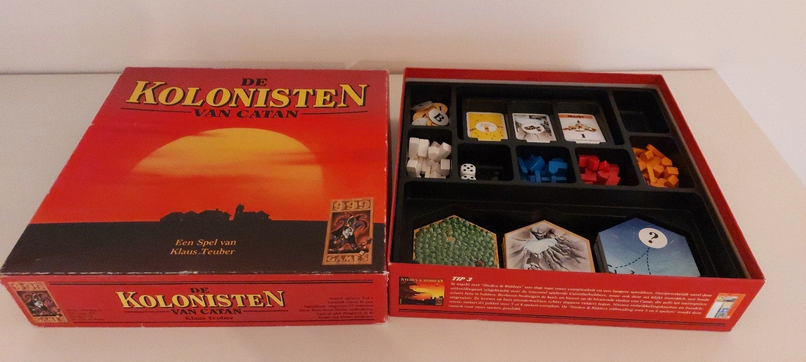 Mooi Kolonisten van Catan met houten speelstukken, Hobby en Vrije tijd, Gezelschapsspellen | Bordspellen, Drie of vier spelers