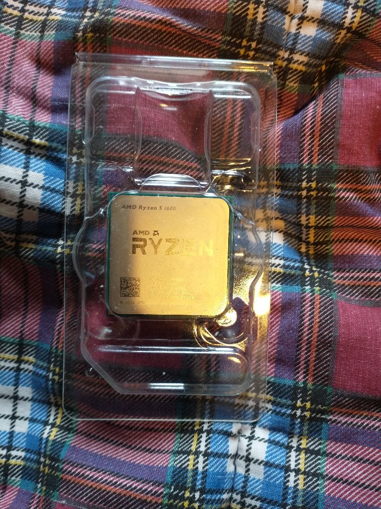 amd ryzen 5 1600, Zo goed als nieuw, Socket AM4, 3 tot 4 Ghz, AMD Ryzen 5